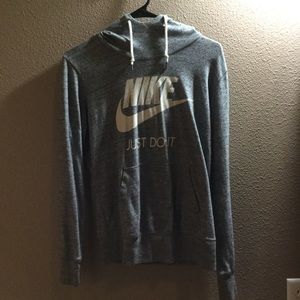 Nike pullover